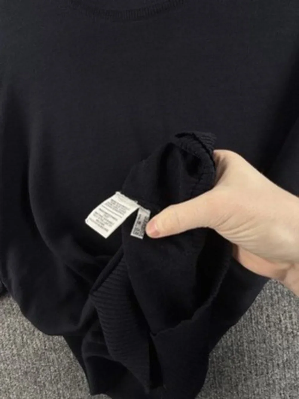 Burberry London Blue Sweater Logo Pullover 22 Medium Wool Long Sleeve Men Knit